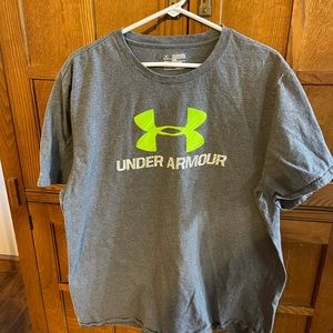 Under Armour grey t shirt with logo